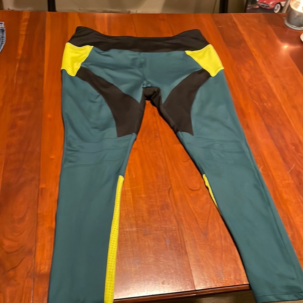 Mta sport leggings